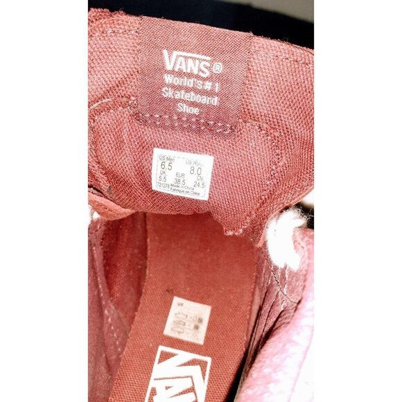 Vans - Picture 6 of 7